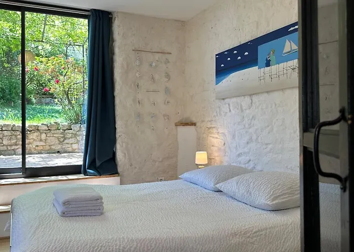 Des Remparts *